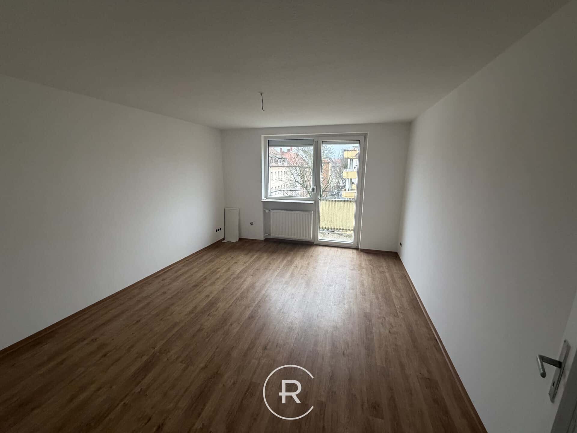 renovierte 2-Zimmer mit Balkon in Wöhrd