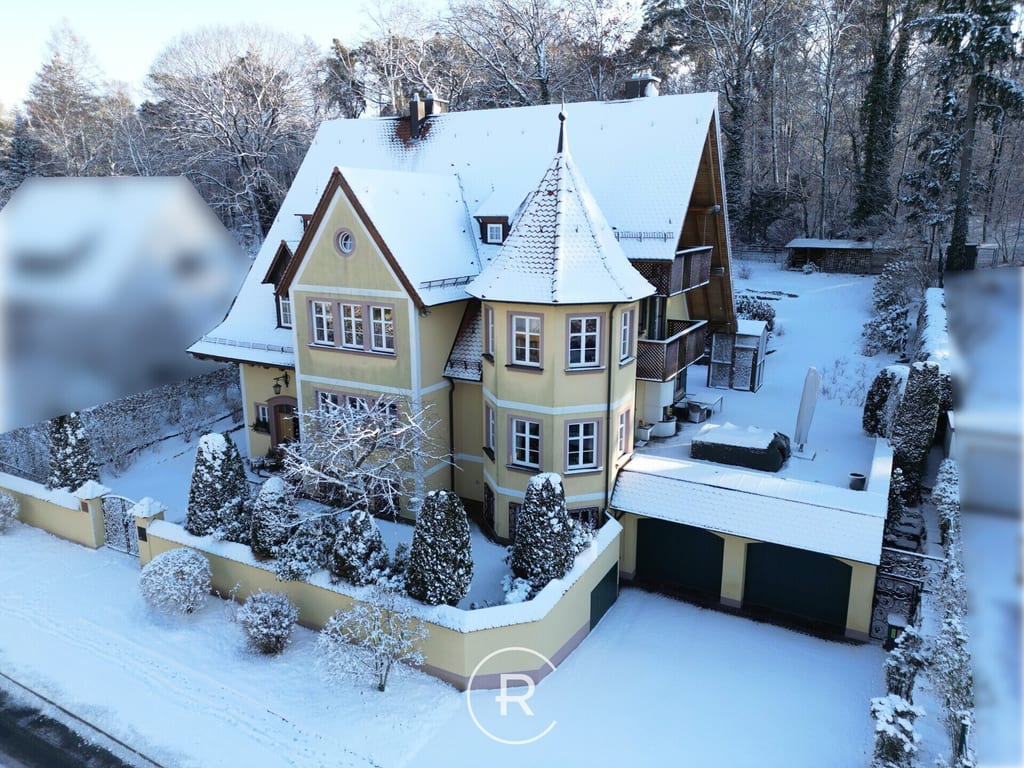Hausansicht Winter
